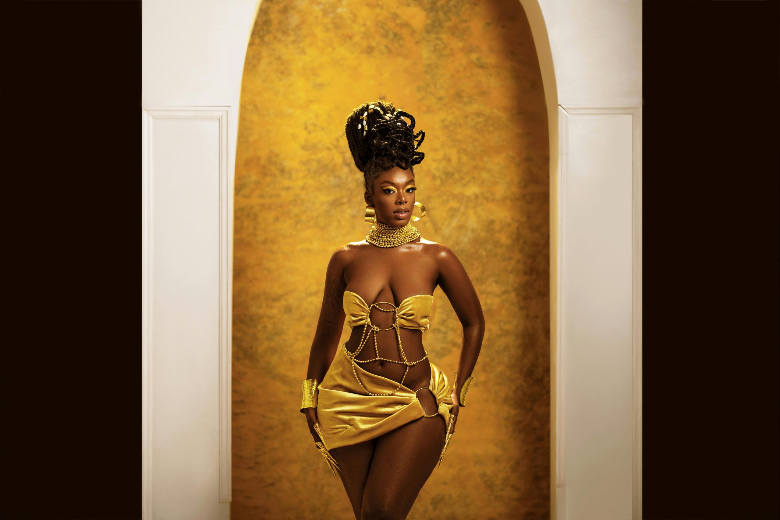 The Rise of Genderless Jewelry and Accessory Trends