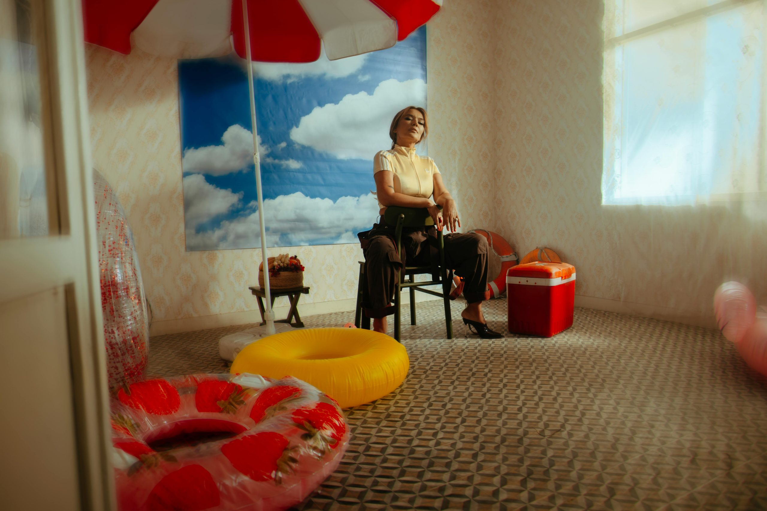 Vintage Scarf Styling: Fifty Creative Ways to Wear Them Now