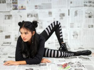 Finding Your Signature Style: Beyond Fast Fashion Trends