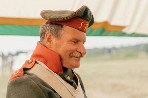 Exploring the Historical Significance of Military-Inspired Clothing