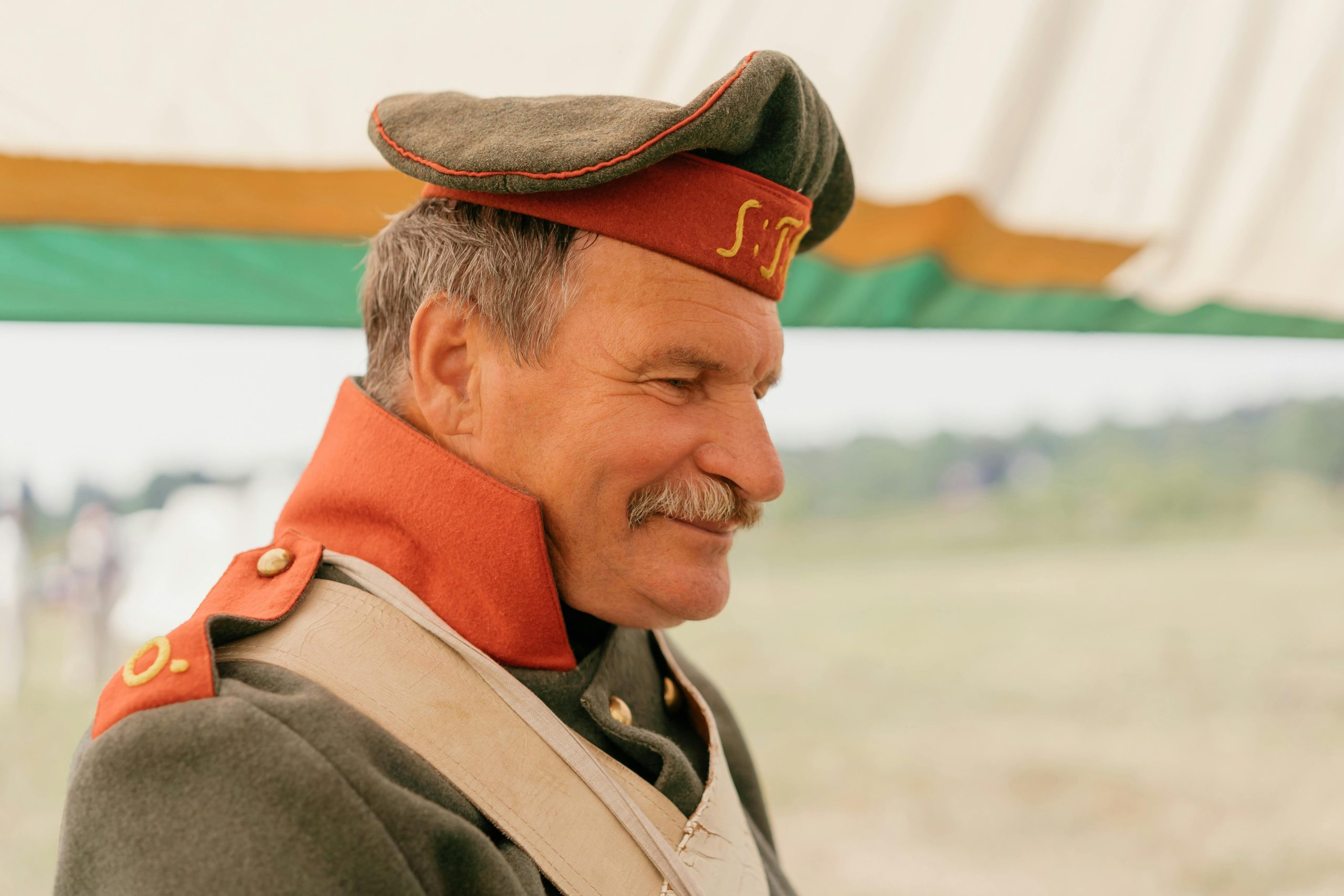 Exploring the Historical Significance of Military-Inspired Clothing